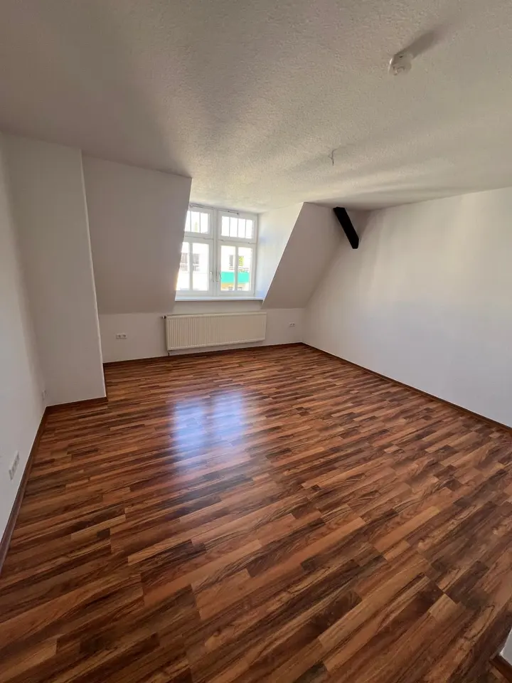 3 Zimmer Wohnung mit 74 m² in Halle (Saale) – Bild 1