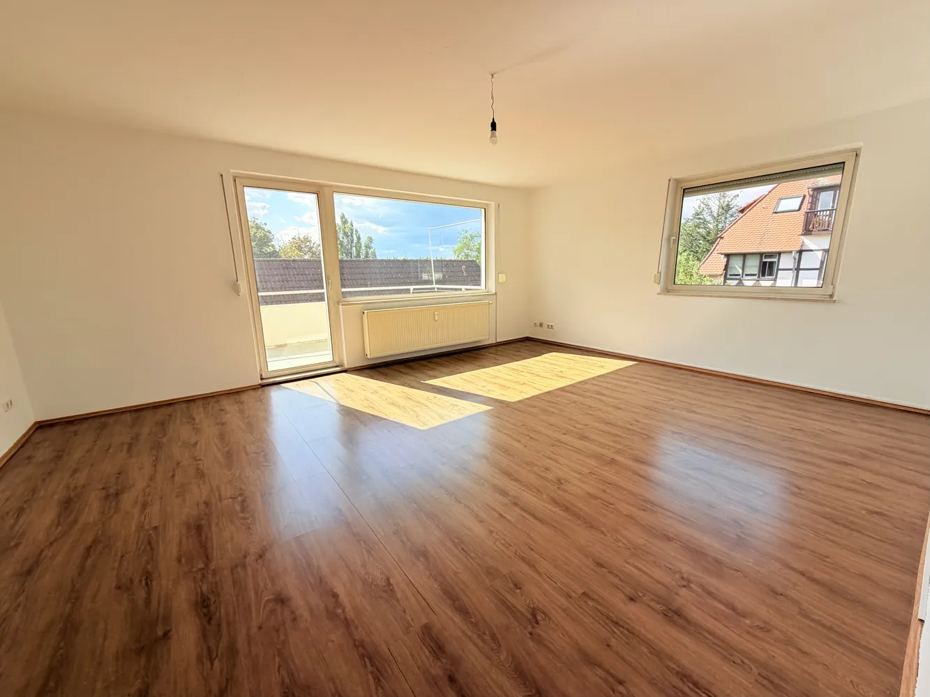 3 Zimmer Wohnung mit 85 m² in Wiesbaden – Bild 2