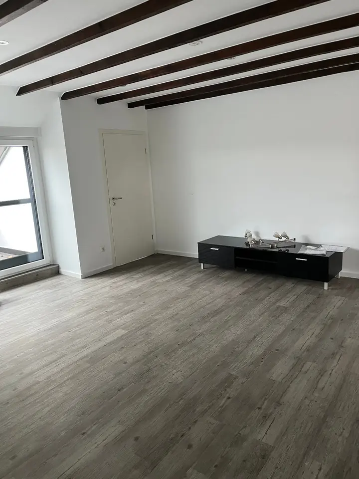 2 Zimmer Wohnung mit 66 m² in Bergheim – Bild 2