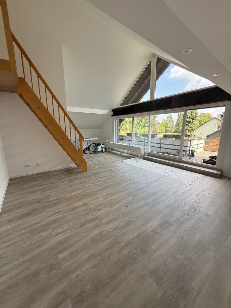 2 Zimmer Wohnung mit 94 m² in Köln – Bild 1