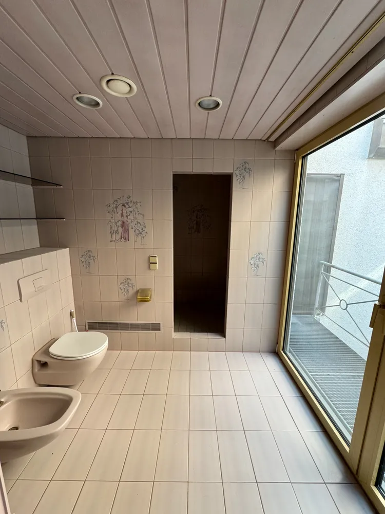 4 Zimmer Wohnung mit 240 m² in Stuttgart – Bild 11