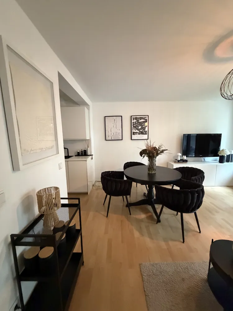2 Zimmer Wohnung mit 55 m² in Düsseldorf – Bild 5
