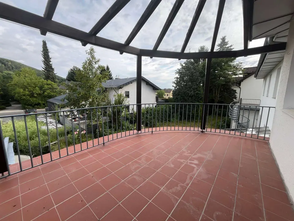5 Zimmer Wohnung mit 150 m² in Sonneberg – Bild 5