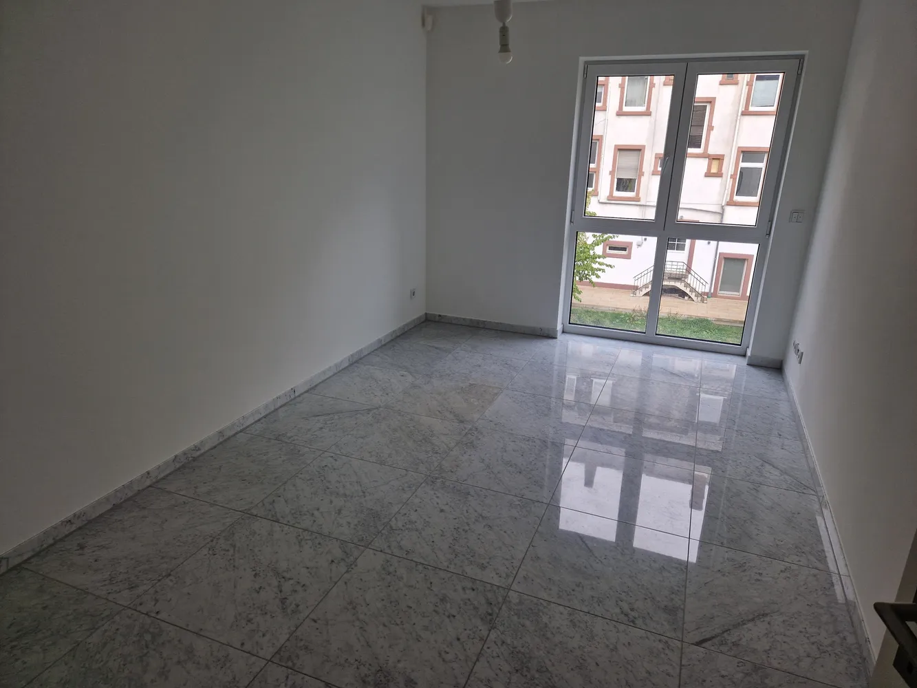 3 room apartment with 100 m² in Frankfurt am Main – Photo 7