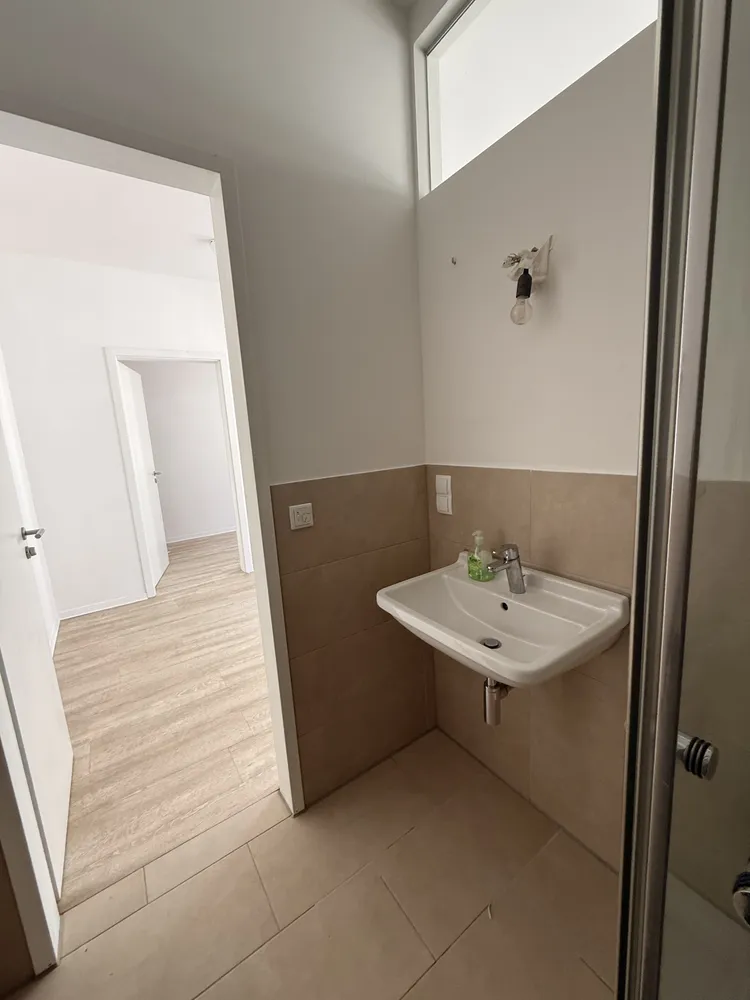 2 room apartment with 40 m² in Hanover – Photo 4