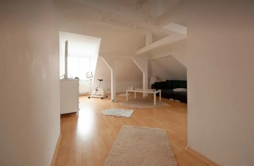 2 Zimmer Wohnung mit 52 m² in Dresden – Bild 2