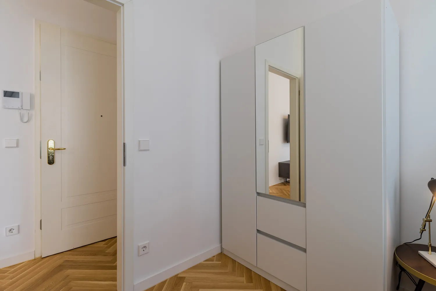 2 Zimmer Wohnung mit 50 m² in Berlin – Bild 12