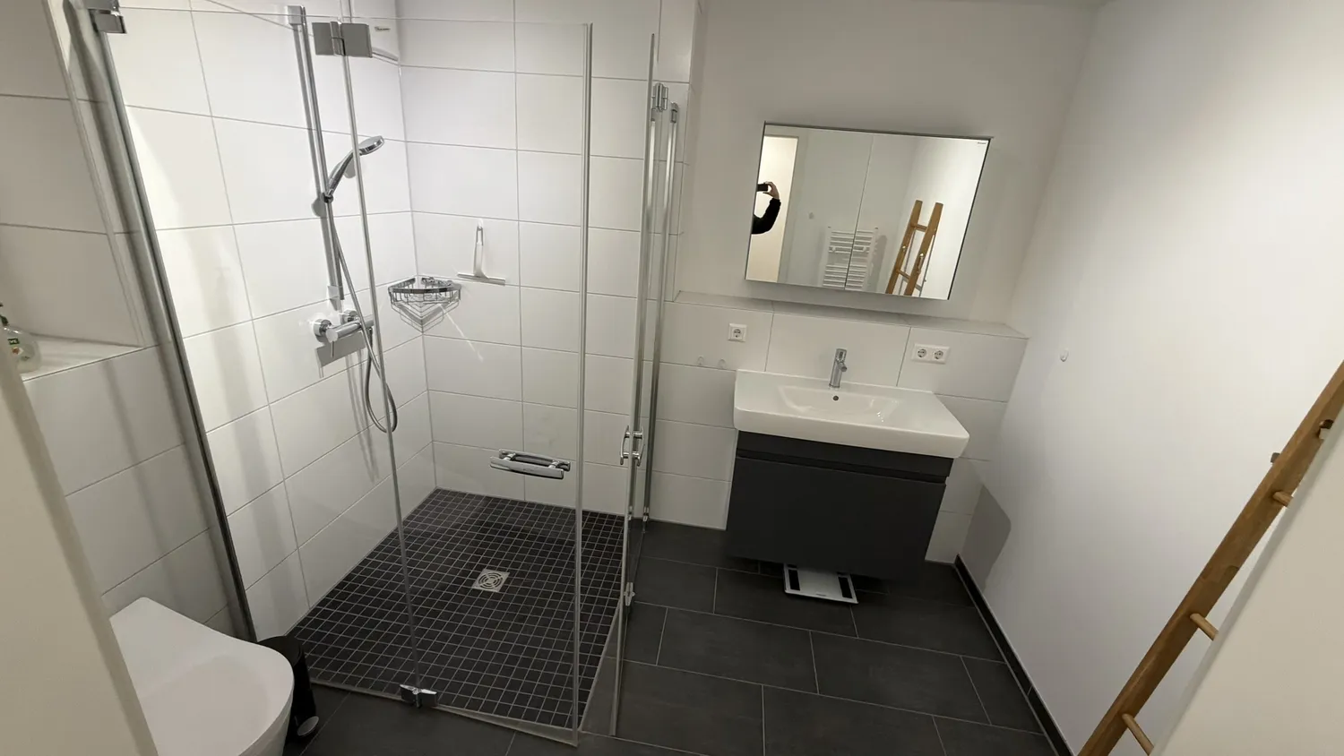 4 Zimmer Wohnung mit 83 m² in Stuttgart – Bild 2