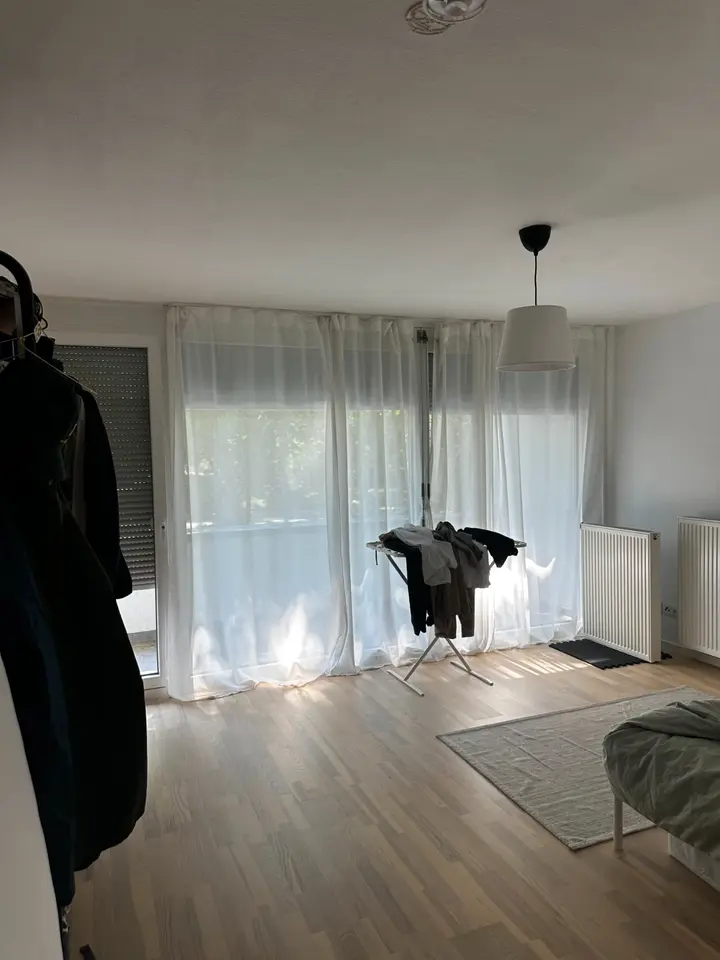 Studio mit 30 m² in Freiburg im Breisgau – Bild 2