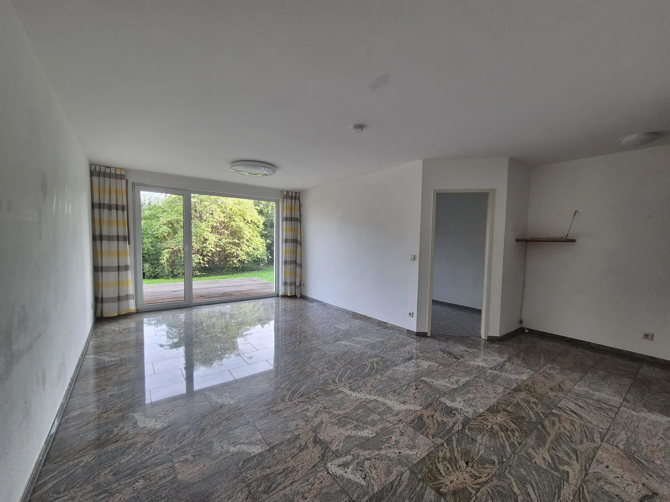 2 room apartment with 42 m² in Bonn – Photo 4