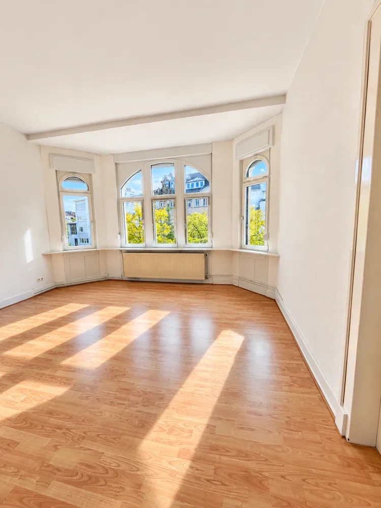 5 Zimmer Wohnung mit 165 m² in Karlsruhe – Bild 1