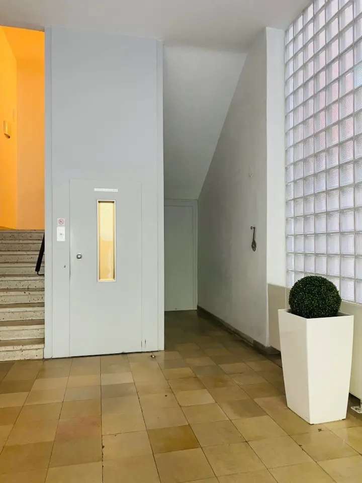 Shared room with 75 m² in Stuttgart – Photo 10