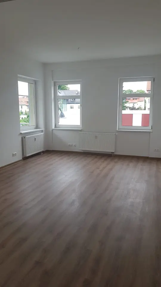 3 Zimmer Wohnung mit 79 m² in Suhl – Bild 1