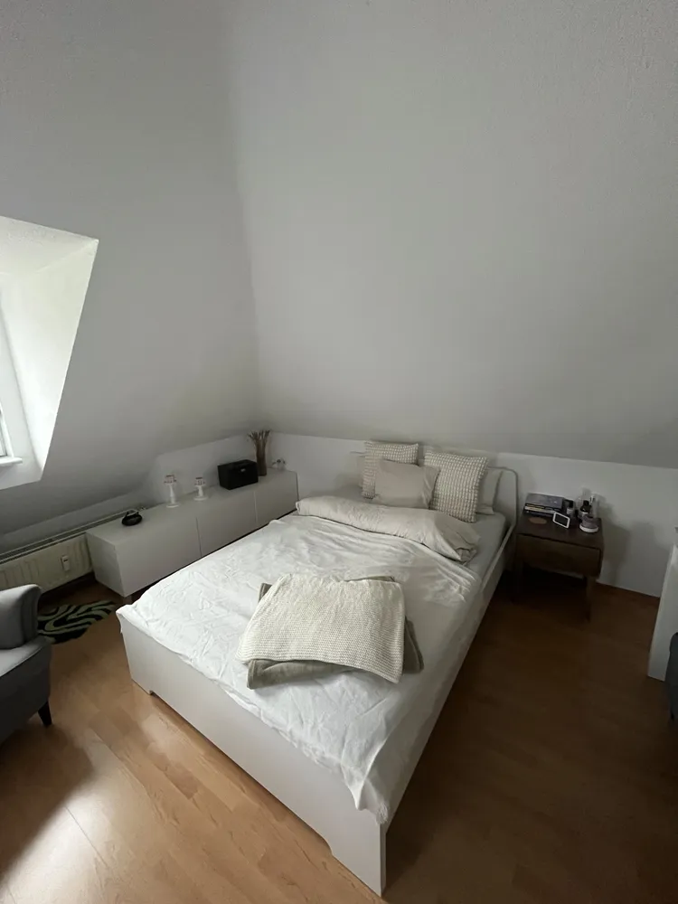2 Zimmer Wohnung mit 35 m² in Köln – Bild 6