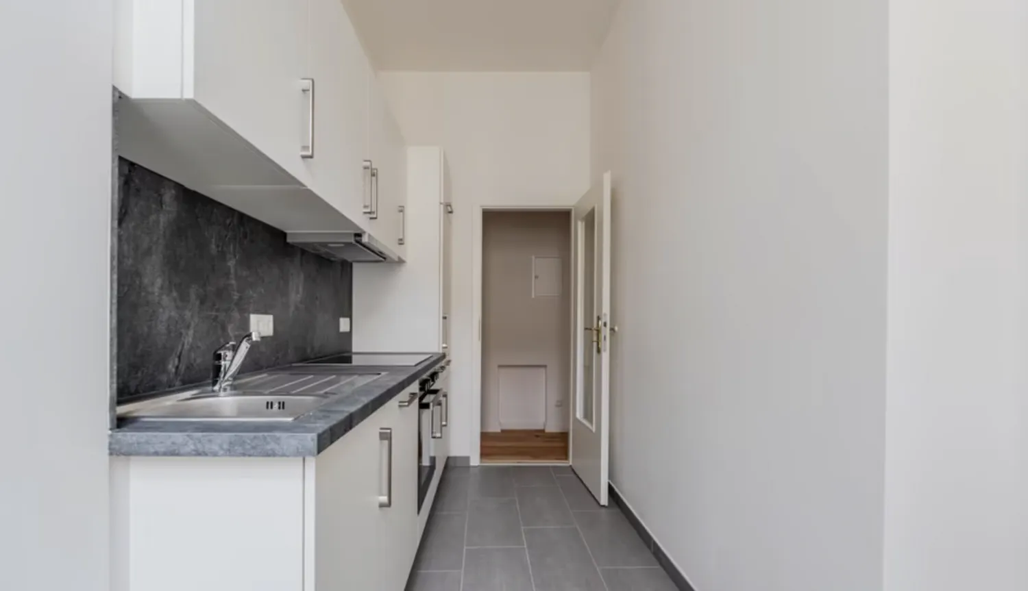 1 room apartment with 47 m² in Berlin – Photo 4