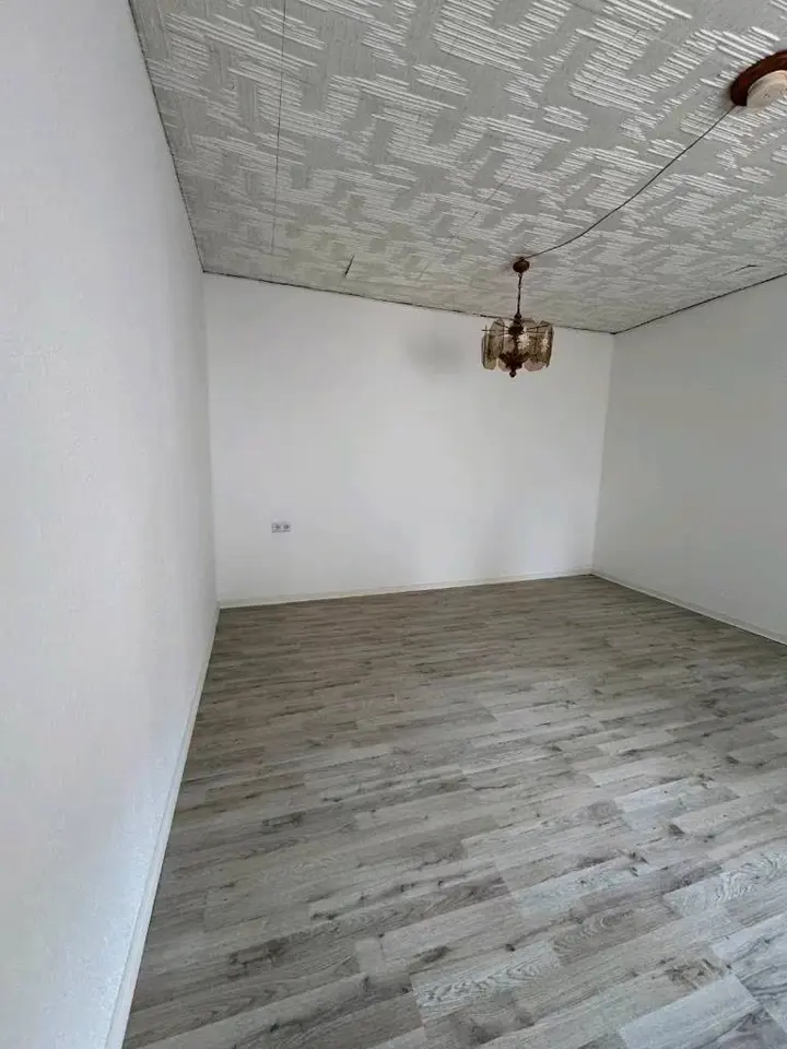4 Zimmer Haus mit 90 m² in Halle (Saale) – Bild 1