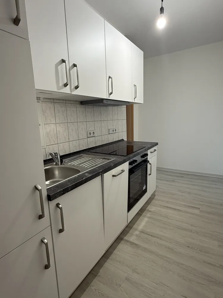 2 Zimmer Wohnung mit 50 m² in Suhl – Bild 1