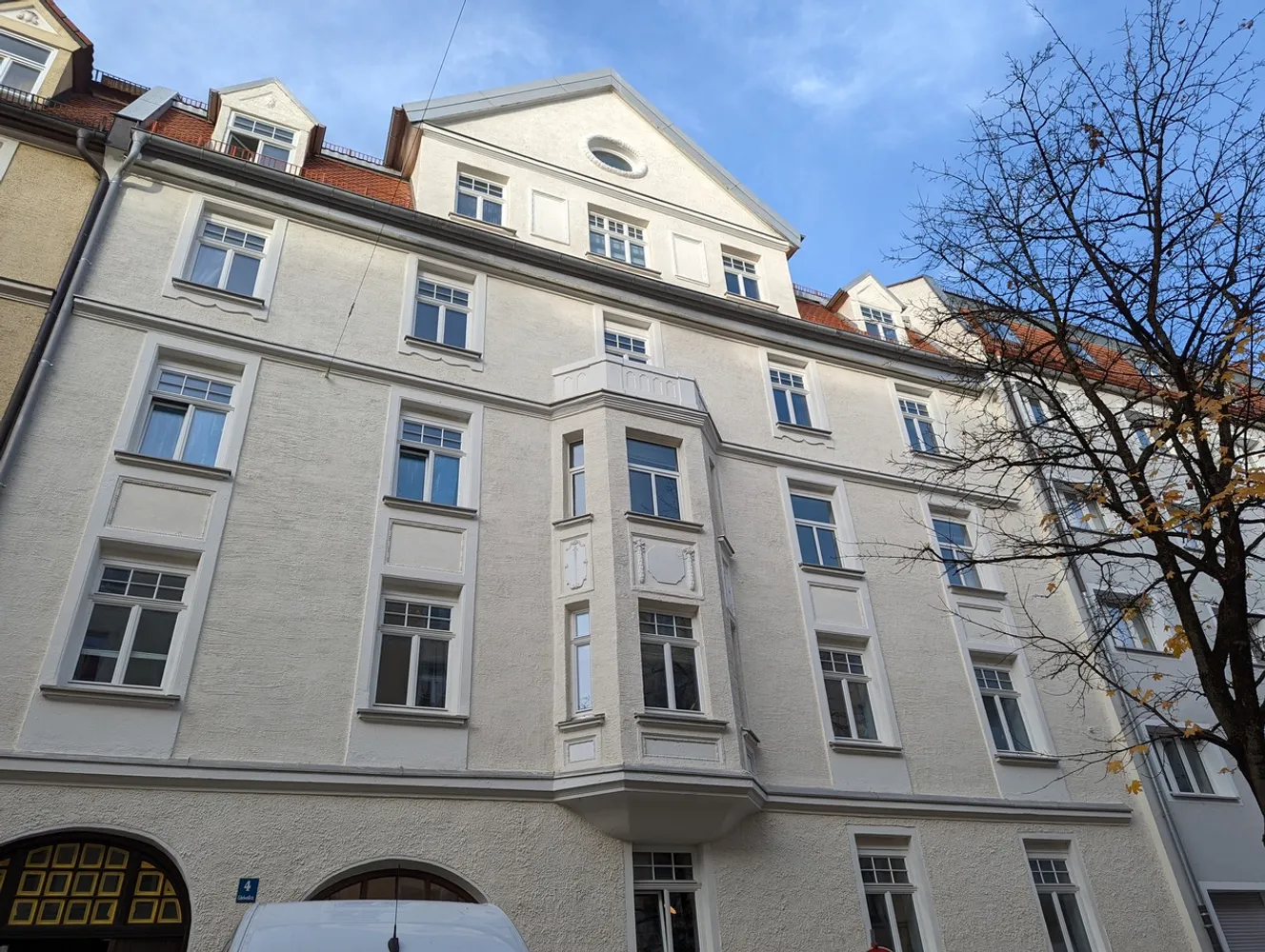 3 Zimmer Wohnung mit 87 m² in München – Bild 1