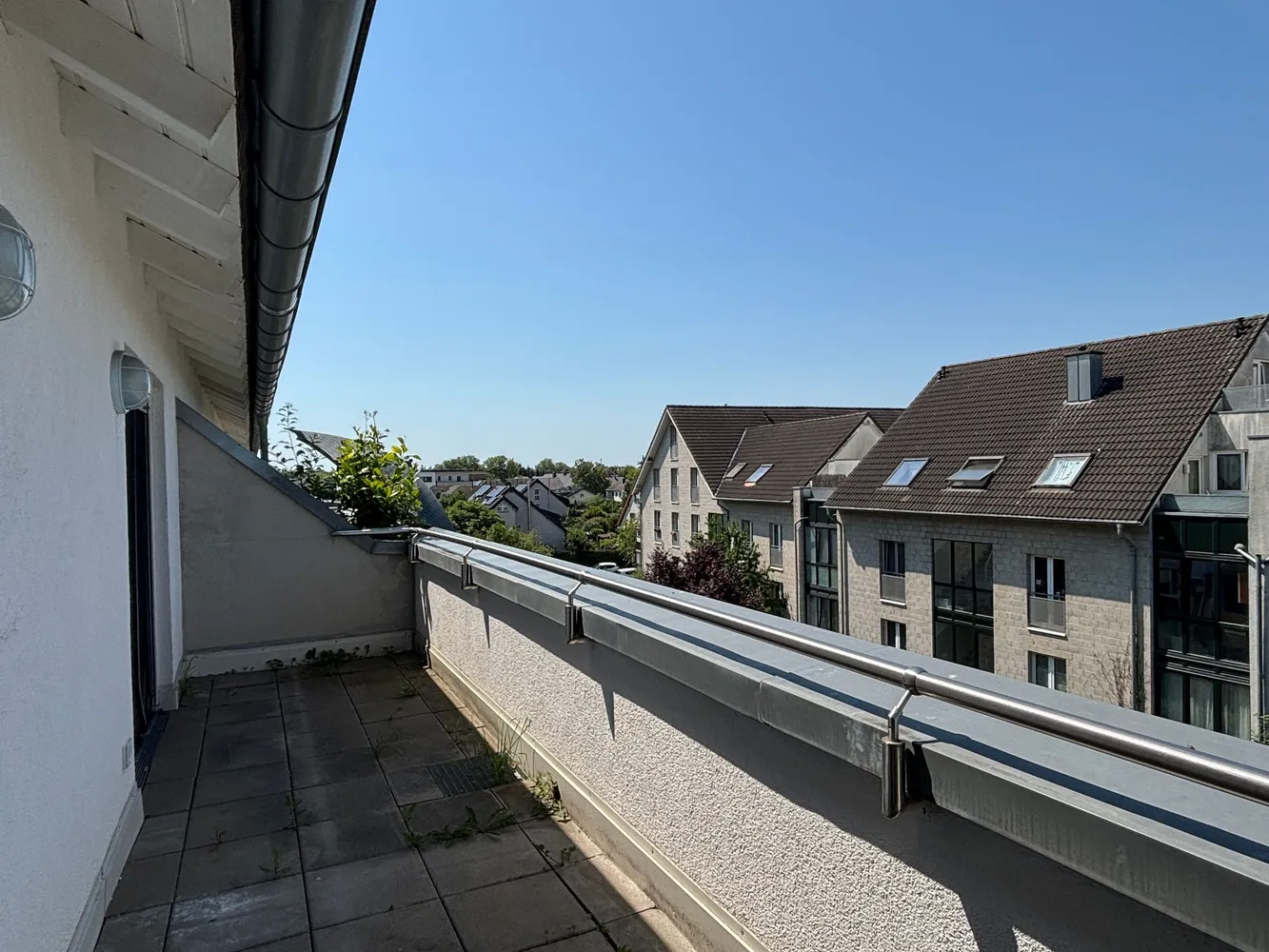 2 Zimmer Wohnung mit 90 m² in Köln – Bild 2