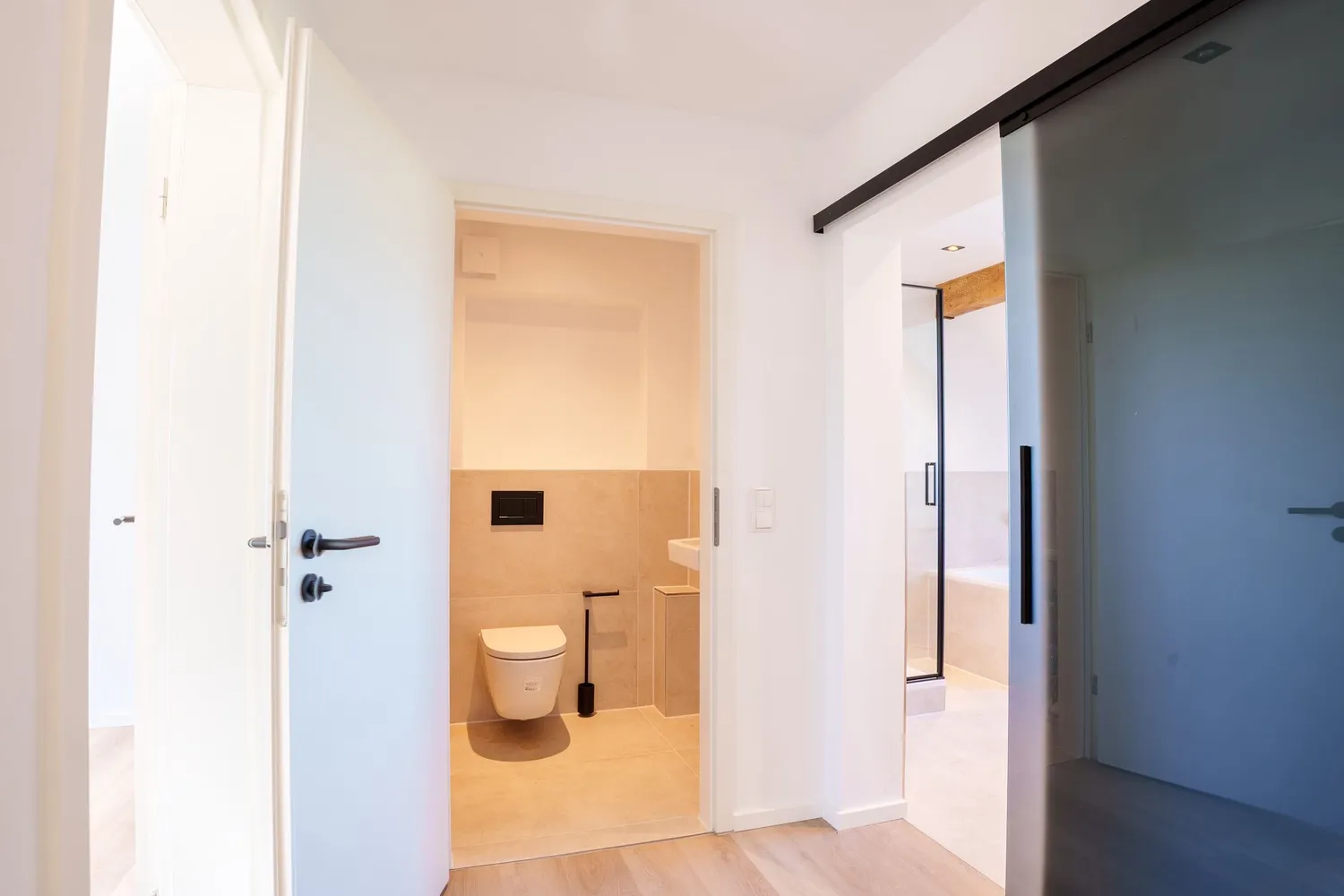 2 Zimmer Wohnung mit 125 m² in Essen – Bild 8