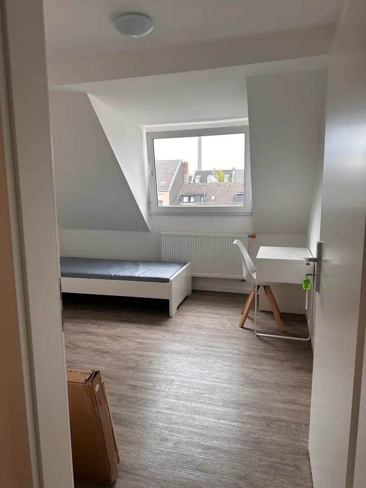 WG-Zimmer mit 25 m² in Pulheim – Bild 3