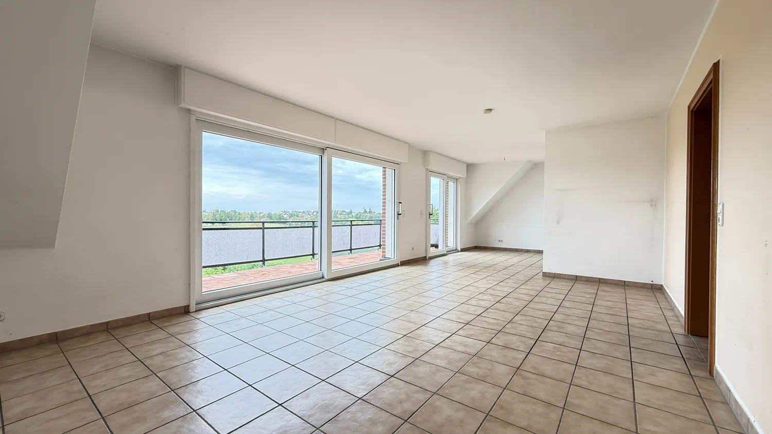 3 Zimmer Wohnung mit 97 m² in Essen – Bild 2