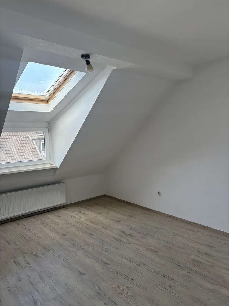 6 Zimmer Wohnung mit 110 m² in Paderborn – Bild 7