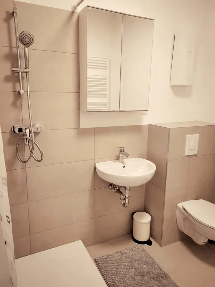Shared room with 25 m² in Berlin – Photo 5