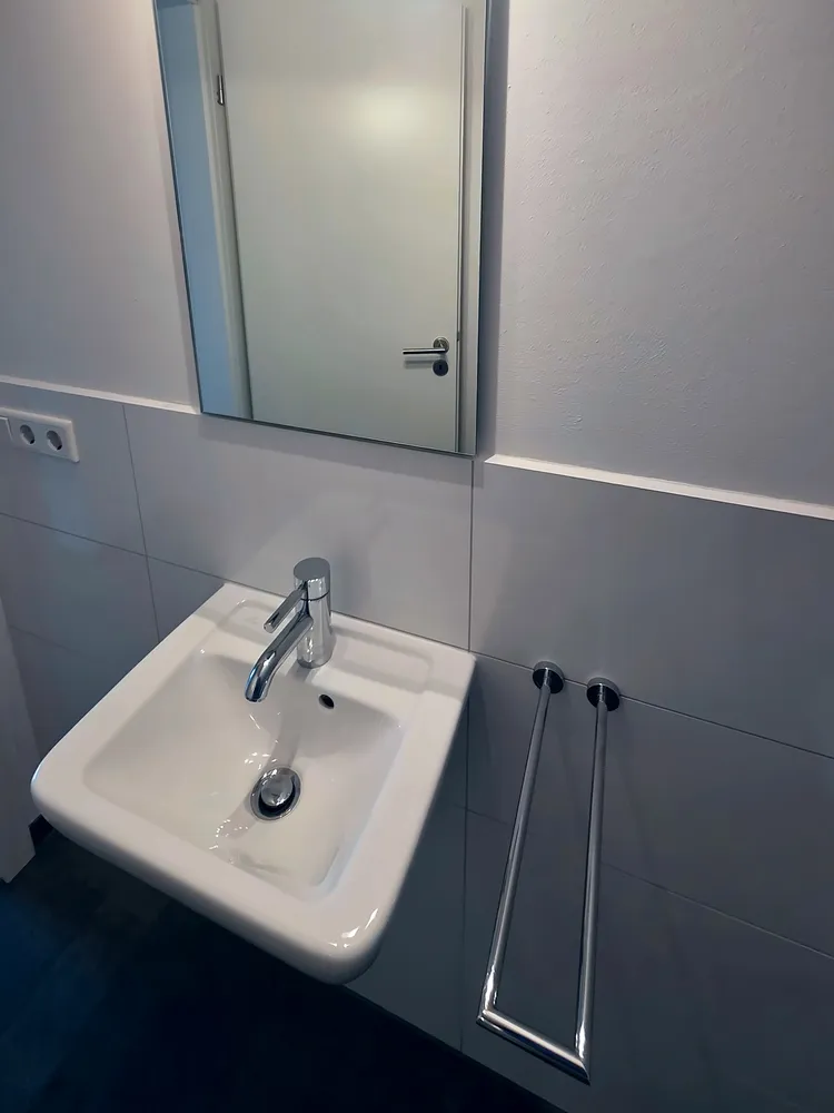 6 Zimmer Wohnung mit 200 m² in Düsseldorf – Bild 10