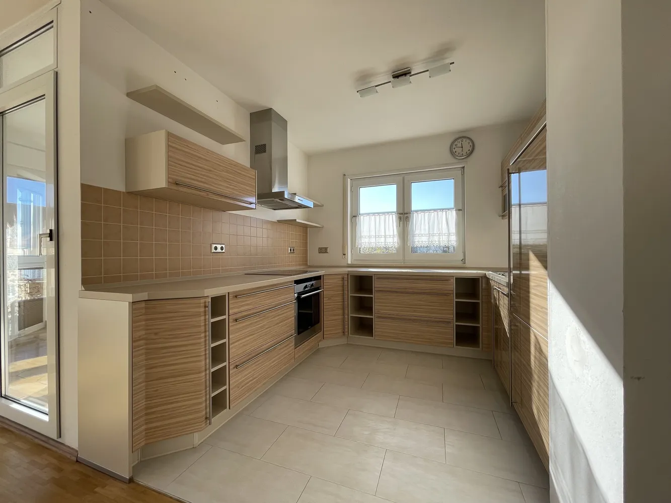 4 room apartment with 97 m² in Dietzenbach – Photo 6