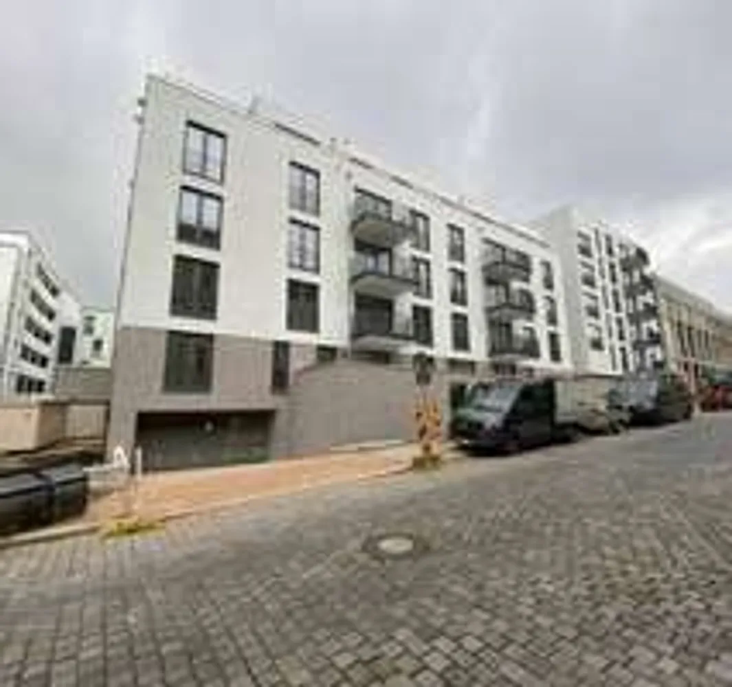 4 Zimmer Wohnung mit 117 m² in Kassel – Bild 1