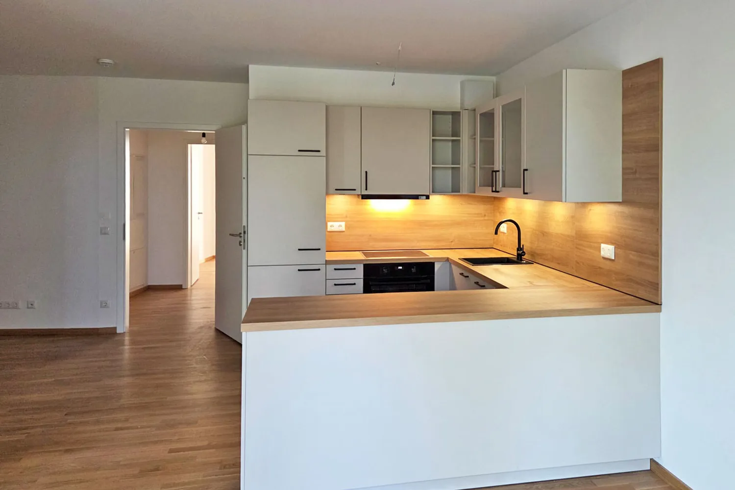 4 Zimmer Wohnung mit 114 m² in Dresden – Bild 3