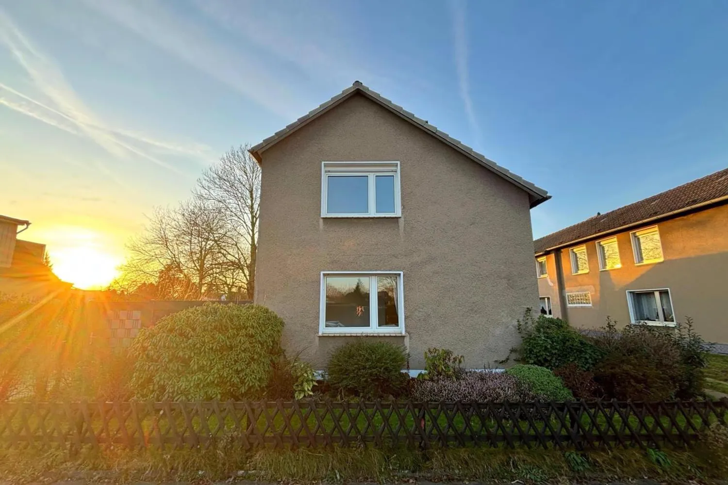 4 Zimmer Haus mit 95 m² in Leverkusen – Bild 1