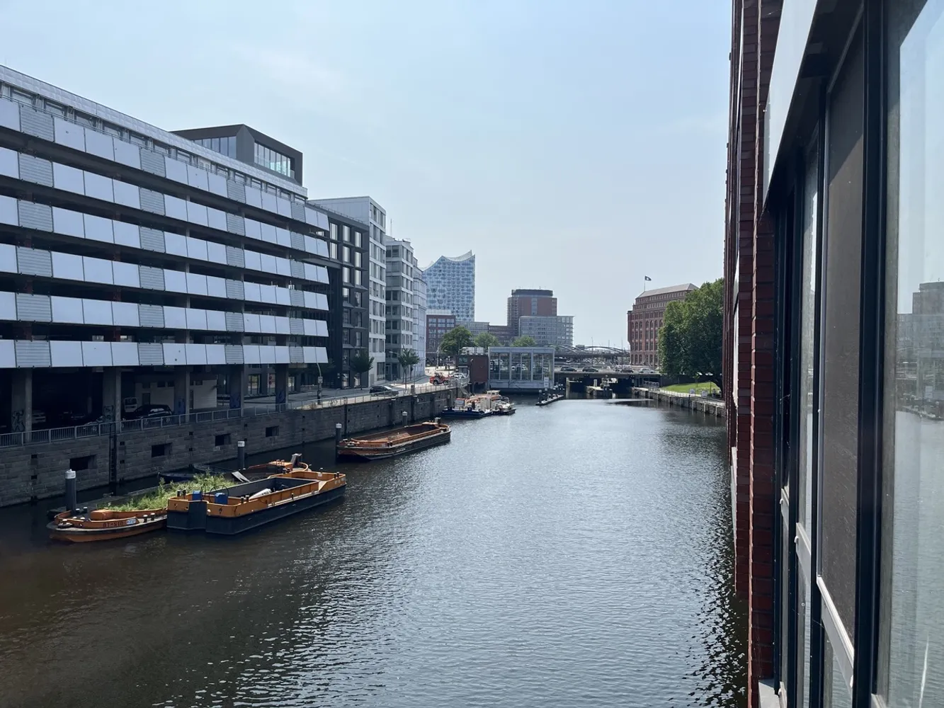 2 Zimmer Wohnung mit 74 m² in Hamburg – Bild 2