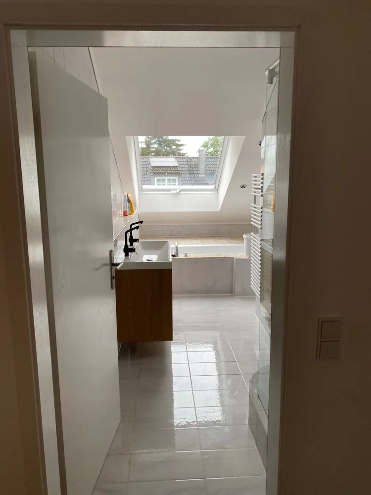 4 Zimmer Wohnung mit 105 m² in München – Bild 7