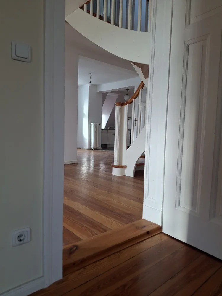 6 Zimmer Wohnung mit 230 m² in Berlin – Bild 7