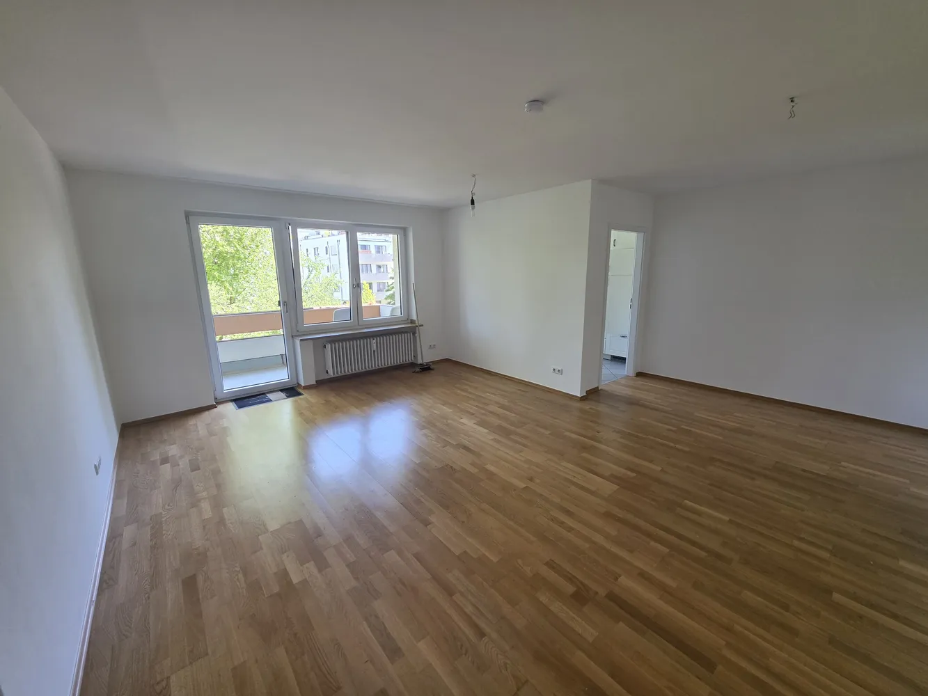 2 Zimmer Wohnung mit 60 m² in München – Bild 2