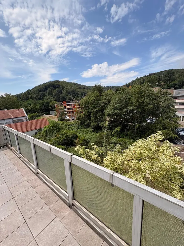 3 Zimmer Wohnung mit 90 m² in Saarbrücken – Bild 3