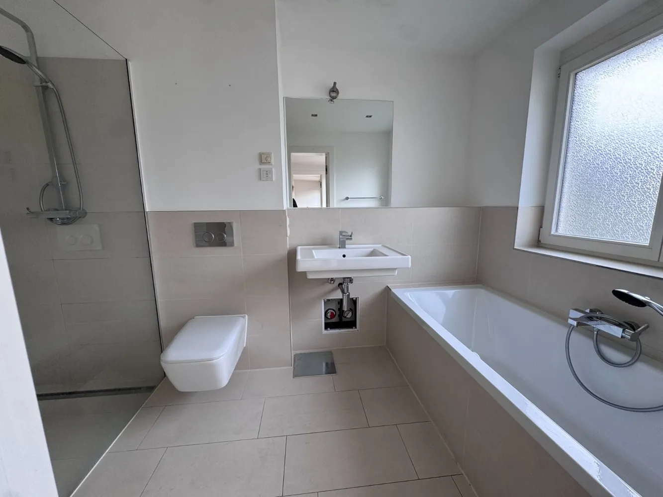 4 Zimmer Wohnung mit 171 m² in Berlin – Bild 9