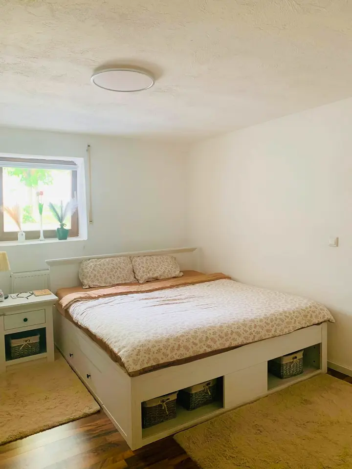 Shared room with 80 m² in Günzburg – Photo 2
