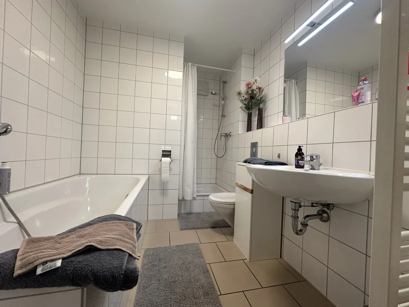 4 Zimmer Wohnung mit 143 m² in Köln – Bild 12