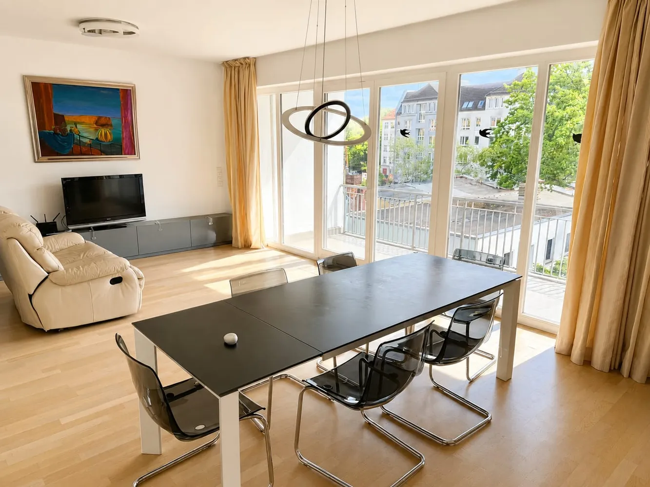 4 Zimmer Wohnung mit 126 m² in Berlin – Bild 2