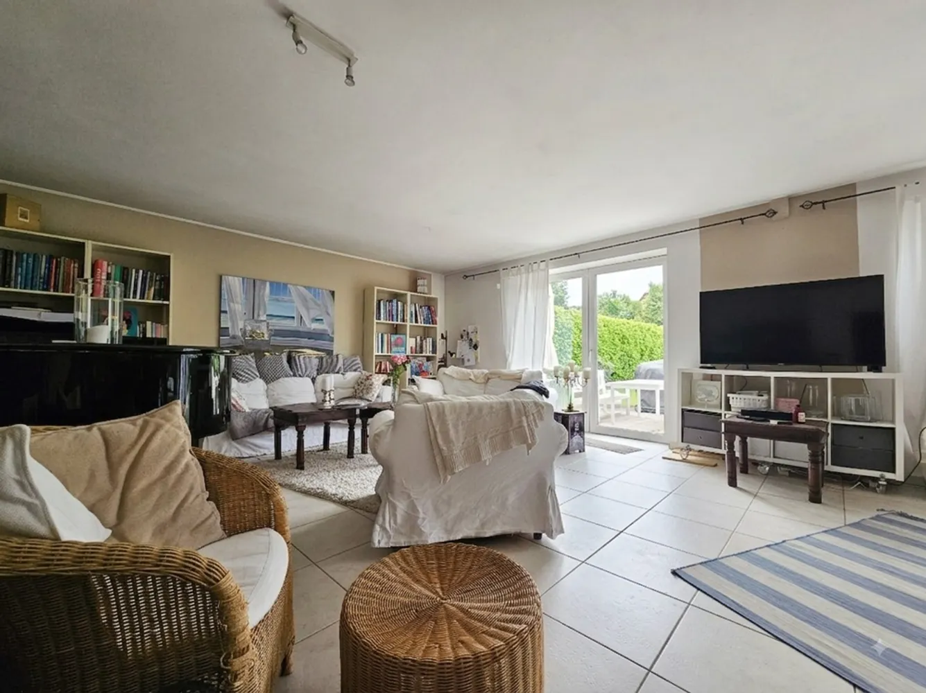 5 Zimmer Wohnung mit 150 m² in Hamburg – Bild 4