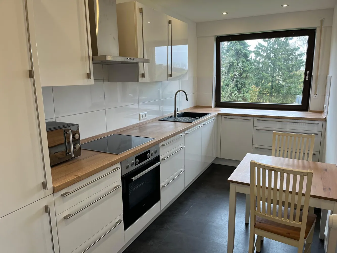 2 Zimmer Wohnung mit 65 m² in Essen – Bild 1
