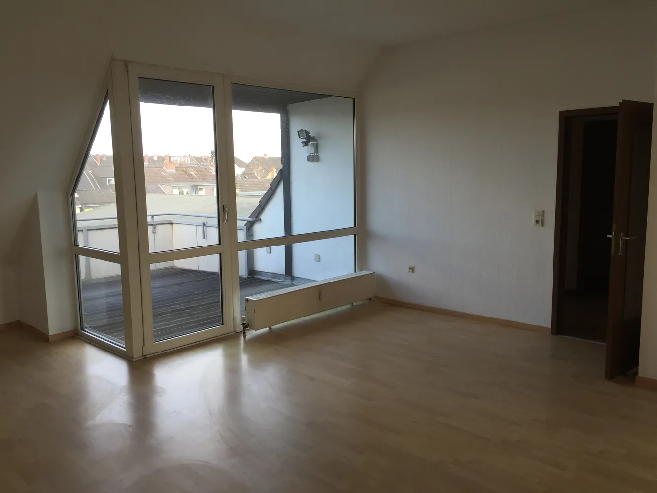 3 Zimmer Wohnung mit 76 m² in Krefeld – Bild 1