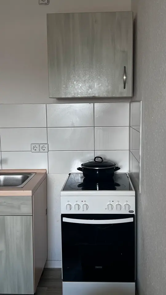 4 Zimmer Wohnung mit 64 m² in Halle (Saale) – Bild 2