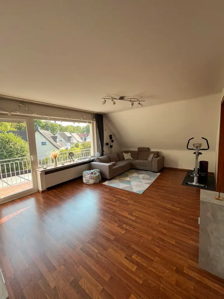 3 Zimmer Wohnung mit 95 m² in Bergisch Gladbach – Bild 8