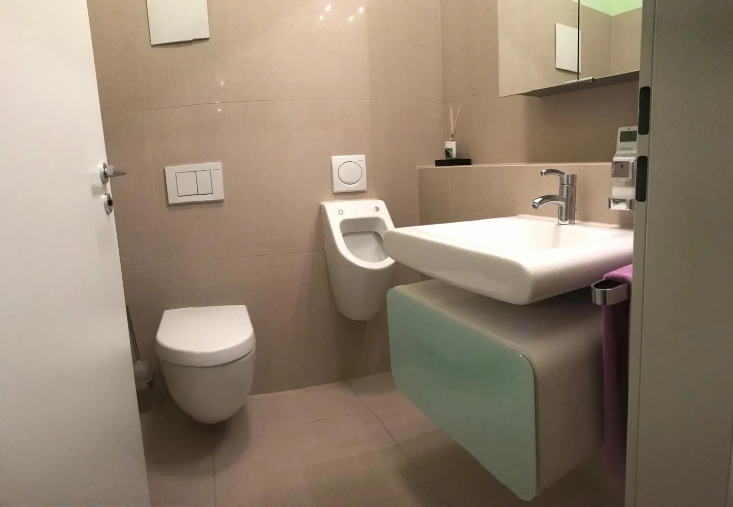 3 room apartment with 122 m² in Augsburg – Photo 9