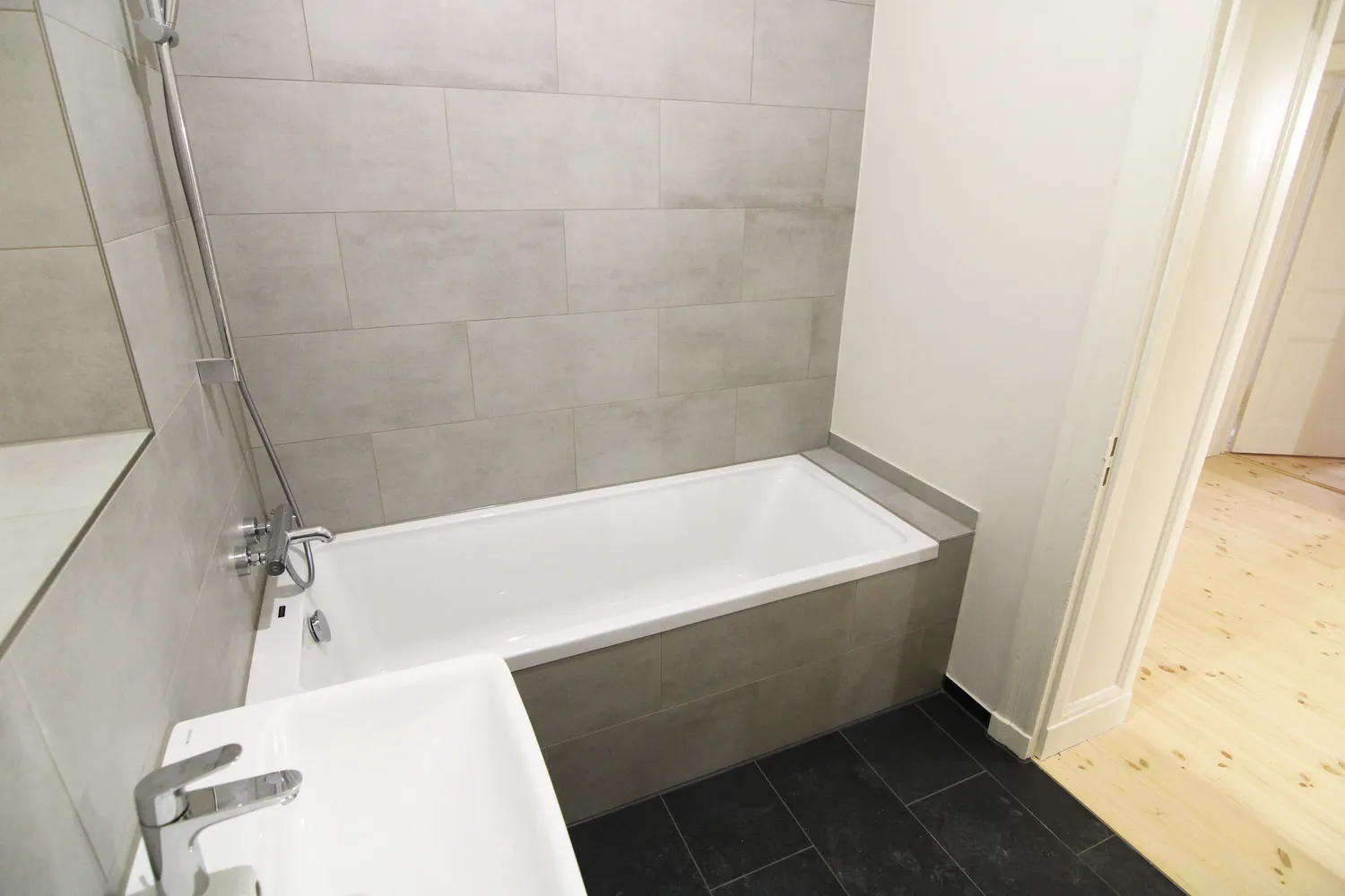 5 room apartment with 164 m² in Berlin – Photo 4
