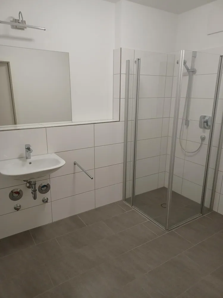2 room apartment with 62 m² in Bremerhaven – Photo 3